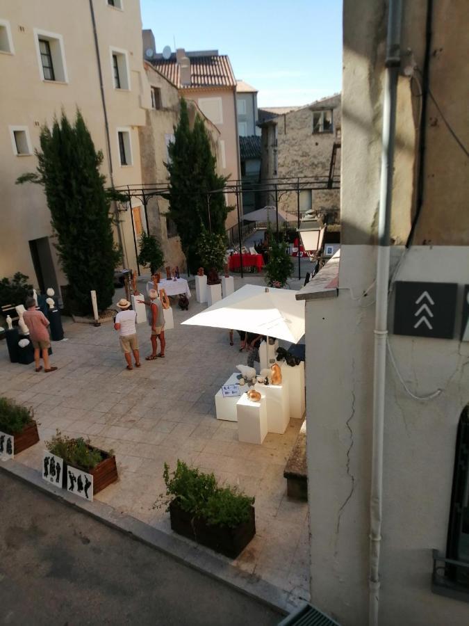 Le Petit Ventoux Village Malaucene Exterior photo